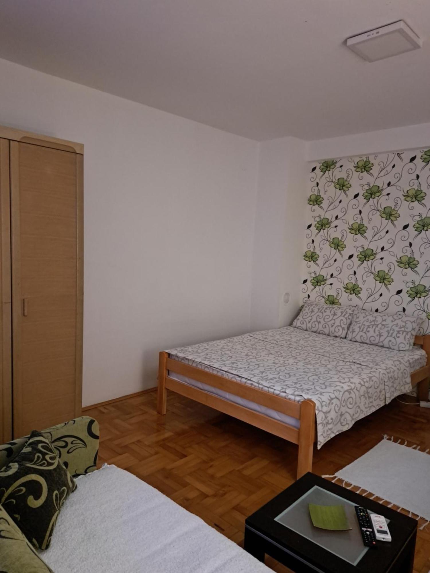 Anthony Apartment Ni Exterior foto