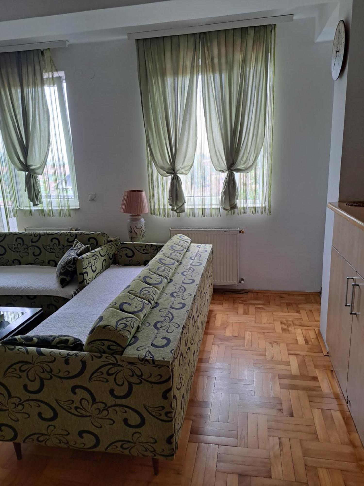 Anthony Apartment Ni Exterior foto